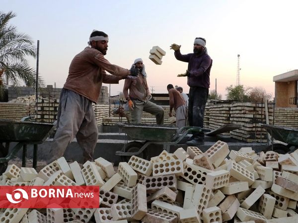 حضور جهادگران فجر استان فارس در مناطق سیل زده استان خوزستان