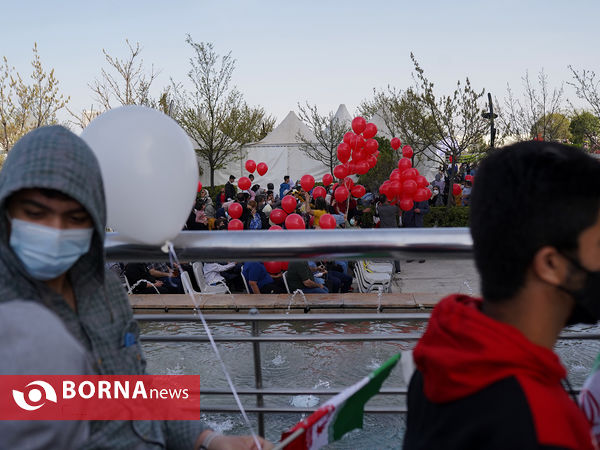 جشن جمهوری اسلامی ایران  در برج میلاد