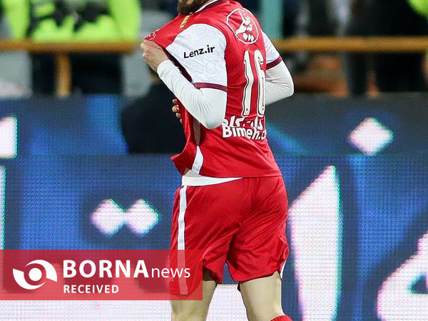 دیدار تیم های فوتبال پرسپولیس - نفت مسجدسلیمان