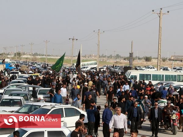 تشییع کارگران متروپل در آرامستان جُرف