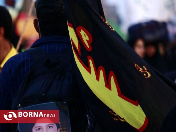 نمای نزدیک اربعینیون شلمچه