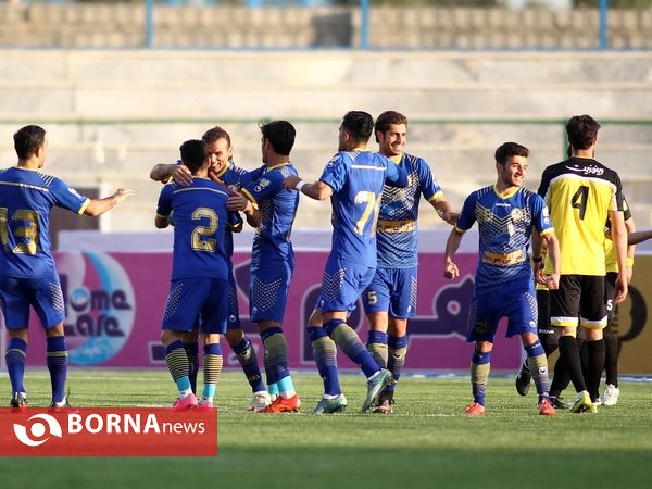 دیدار راه آهن - نفت تهران