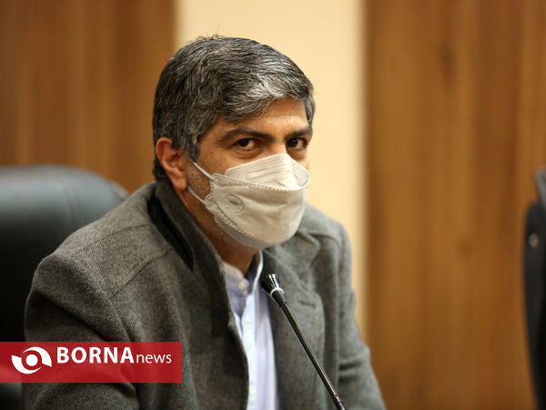 نشست خبری استاندار فارس به مناسبت دهه فجر