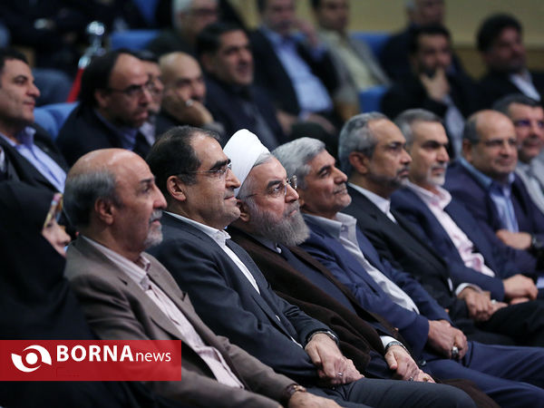 ضیافت افطار رییس جمهوری با اساتید و پزشکان