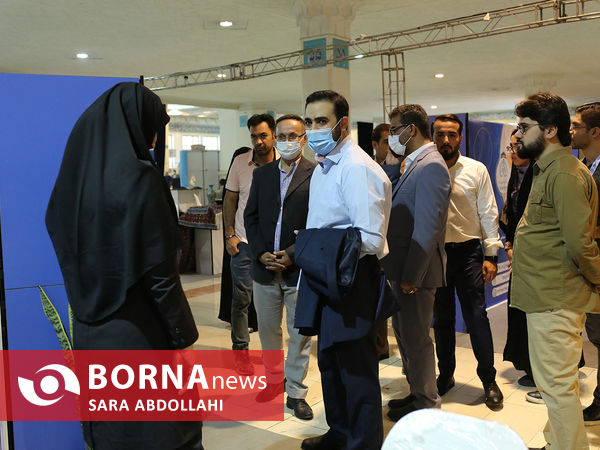 نمایشگاه هم افزایی مدیریت ایران