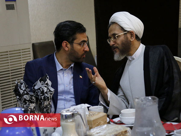 ضیافت افطاری حجت الاسلام والمسلمین احمد مازنی