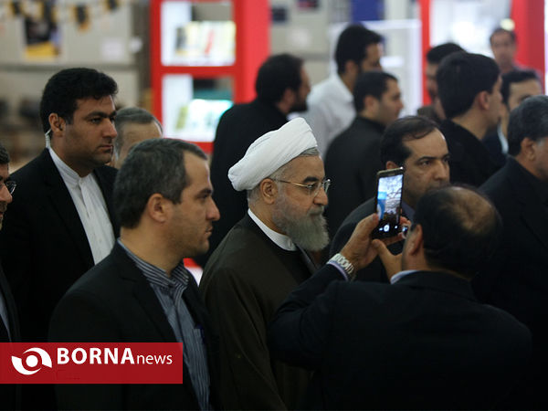 بازدید رئیس جمهوری از نمایشگاه مطبوعات