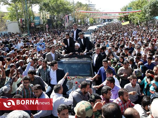 استقبال مردم کردستان از رئیس جمهوری