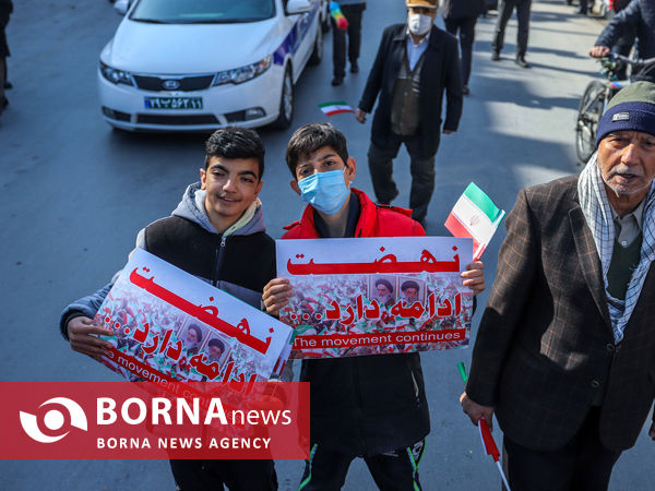 حضور پر شور و نشاط کودکان و نوجوانان در راهپیمایی ۲۲ بهمن