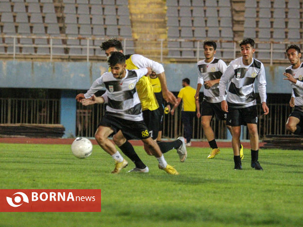 تمرینات تیم فوتبال کیان اراک