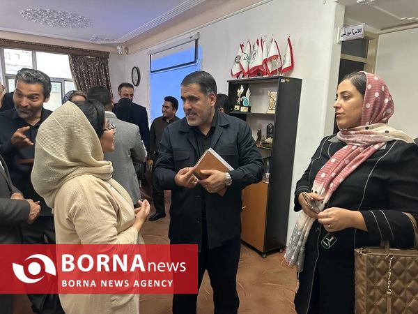 بازدید فرماندار سنندج از دفتر خبرگزاری برنا کردستان