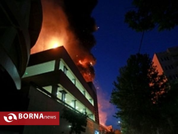 حریق شدید در برج سلمان مشهد
