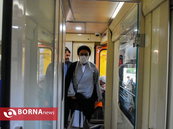 بازدید رئیس کل دادگستری استان مرکزی از واگن پارس