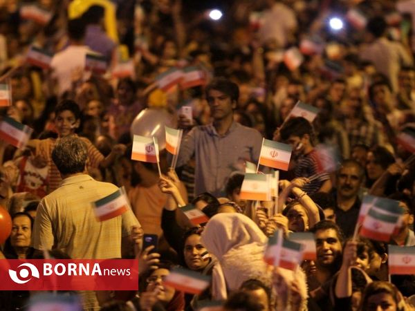 تماشای دیدار ایران و پرتغال - لاهیجان