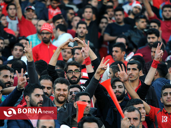 دیدار تیم های استقلال- نساجی مازندران