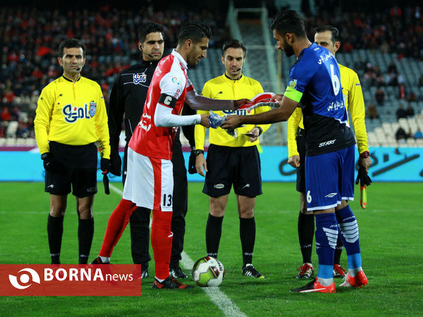 دیدار تیم های پرسپولیس تهران - استقلال خوزستان