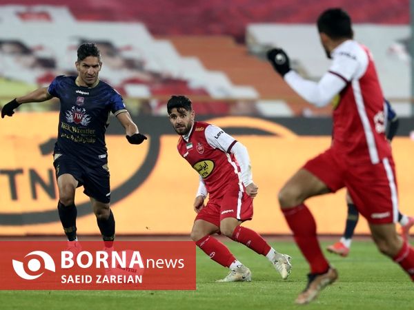 دیدار تیم های پرسپولیس تهران - نساجی مازندران