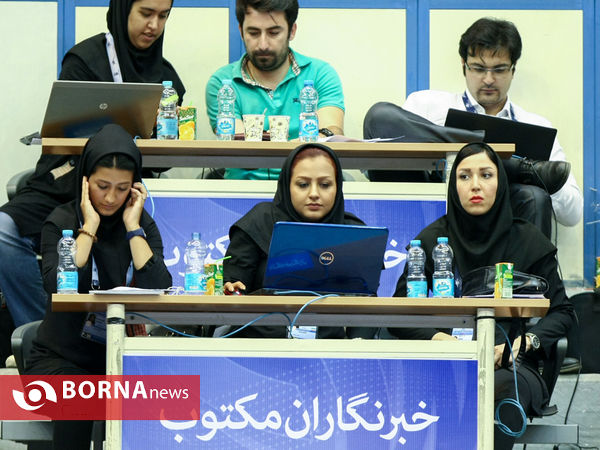 در حاشیه روز نخست لیگ جهانی والیبال