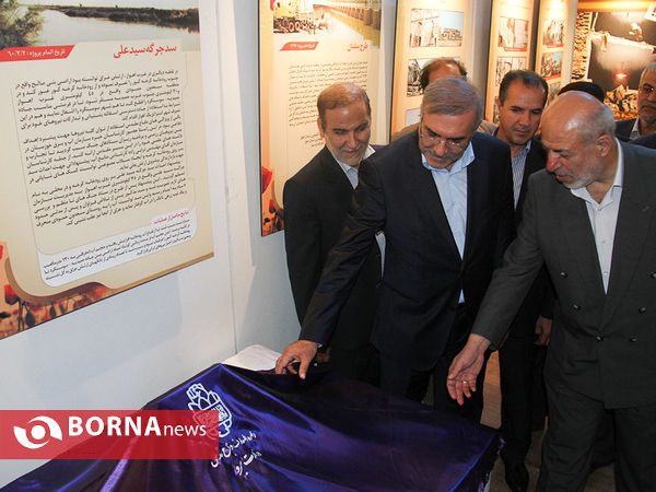 افتتاحیه نمایشگاه دفاع مقدس