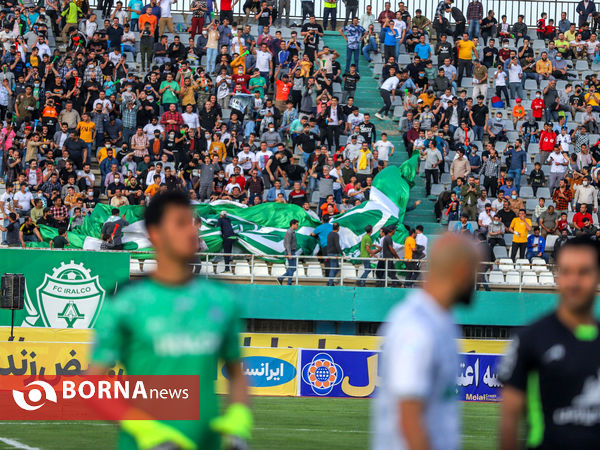 دیدار تیم های فوتبال آلومینیوم - نساجی