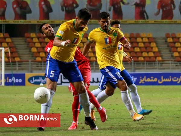 دیدار تیم های فولاد - صنعت نفت