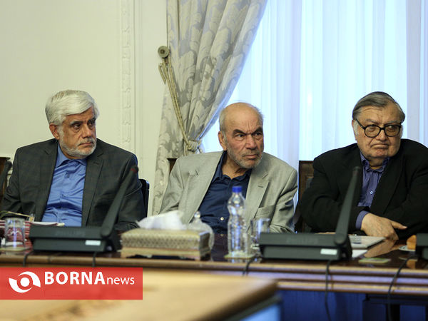 جلسه شورای عالی انقلاب فرهنگی