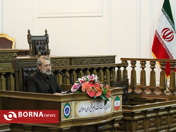نشست خبری رئیس مجلس شورای اسلامی