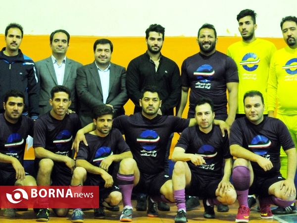 برگزاری فوتسال بین احزاب