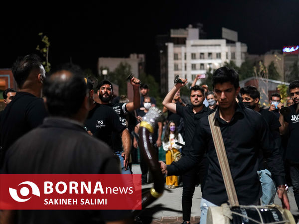 حال و هوای شب چهارم محرم در میدان تجریش