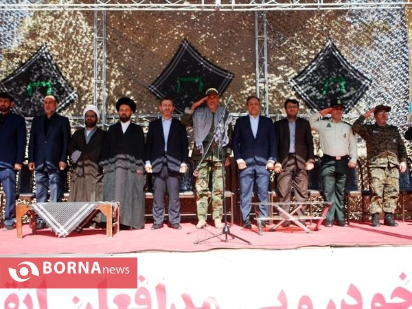رژه نیروی های مسلح شهرستان قدس
