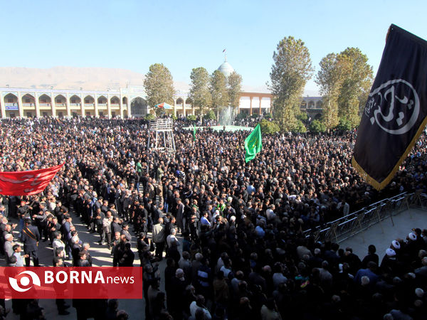 تجمع عزاداران اربعین حسینی در حرم مطهر شاهچراغ(ع) شیراز