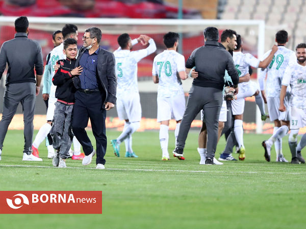 دیدار تیم های فوتبال پرسپولیس - آلومینیوم