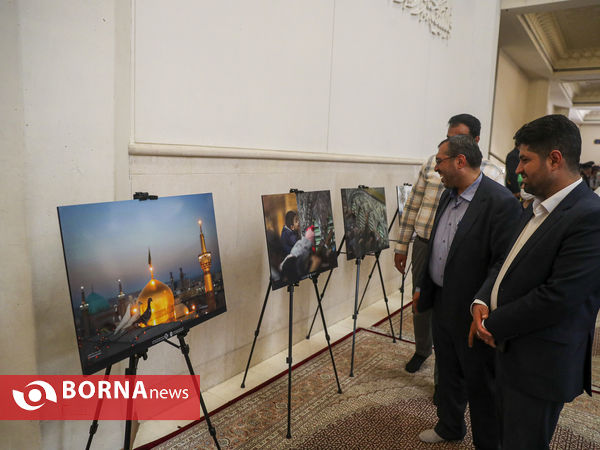 نمایشگاه عکس « کرامت » در حرم شاهچراغ(ع)