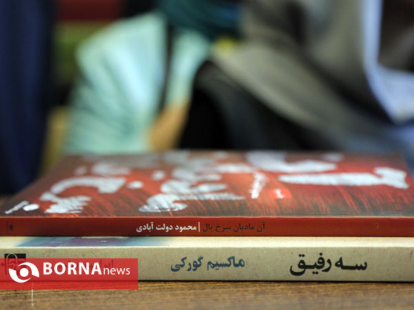 کتابگردی لوریس چکناواریان