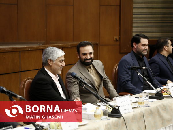 نشست مدیران کل ورزش و جوانان استان ها با سرپرست وزارت ورزش و جوانان