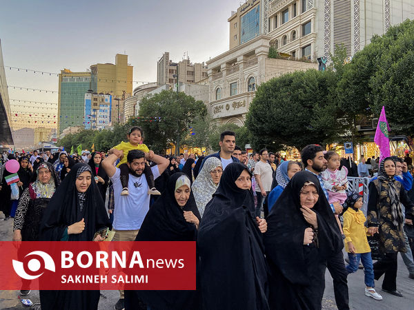 حال و هوای حرم امام رضا (ع)