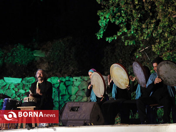 نمایش "شمس پرنده"