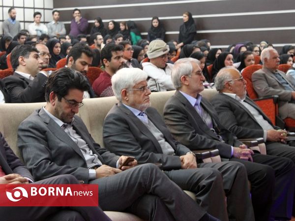 بررسی جنبش دانشجویی در دانشگاه آزاد کرمان با حضور دکتر عارف