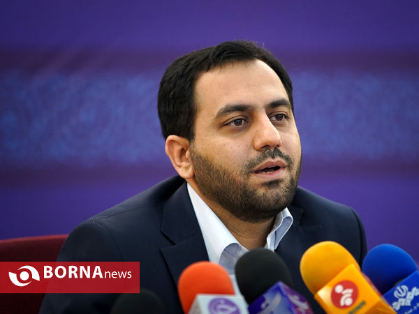 نشست خبری مدیر عامل بنیاد برکت