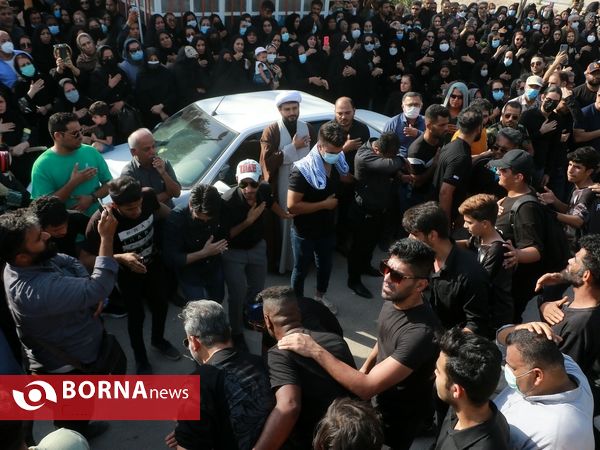 تشییع جانباختگان متروپل در آرامستان آبادان