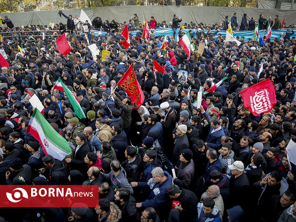تشییع پیکر سردار شهید حاج قاسم سلیمانی در تهران - ٢