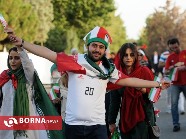 حاشیه های استادیوم آزادی پیش ازبازی ایران و پرتغال