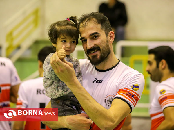 دیدار تیم های والیبال کیهان موتور اراک - آیدانه چالدران