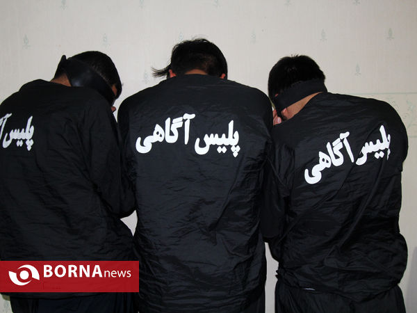 دستگیری مامورنماهای اخاذ و سارقان خودرو در شيراز