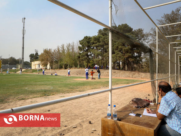 رقابتهای لیگ برتر بیس بال