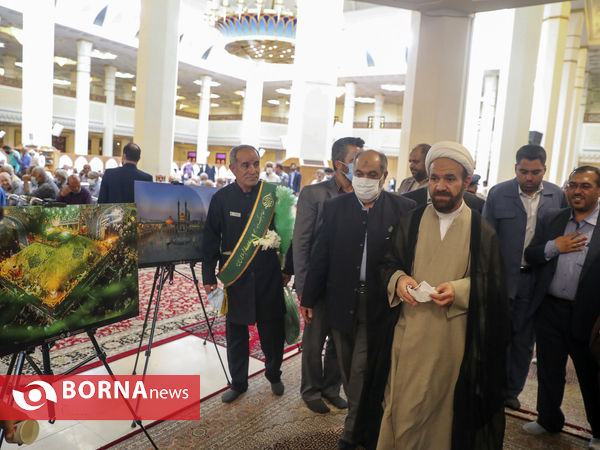 نمایشگاه عکس « کرامت » در حرم شاهچراغ(ع)