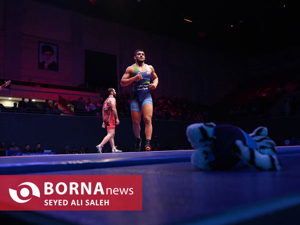 مسابقات لیگ برتر کشتی آزاد