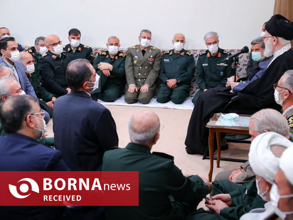 دیدار فرماندهان و مسئولان ارشد نیروهای مسلح با رهبر انقلاب