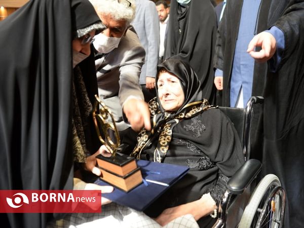 آیین تجلیل از موثرین عرصه جمعیت