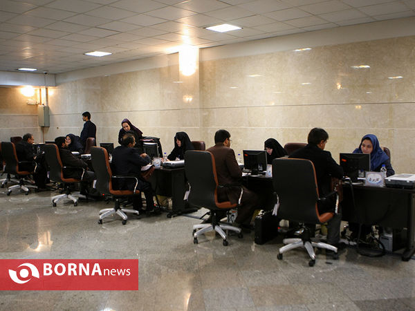 سومین روز ثبت‌نام داوطلبان انتخابات مجلس خبرگان و مجلس شورای اسلامی